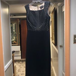 Just.. Taylor midi dress